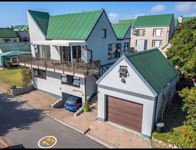 3 BEDROOM HOUSE FOR SALE IN DIAZ